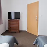 شقة فندقية - Wilanow 3*