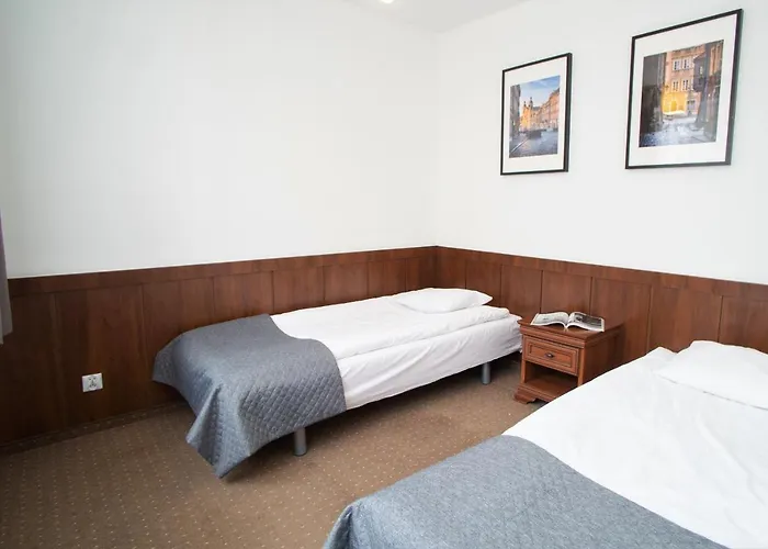 - Wilanow Варшава