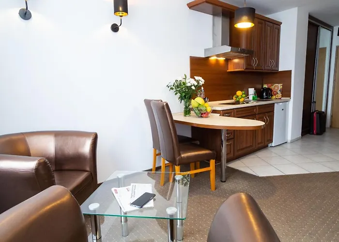 - Wilanow Апарт-отель 3*