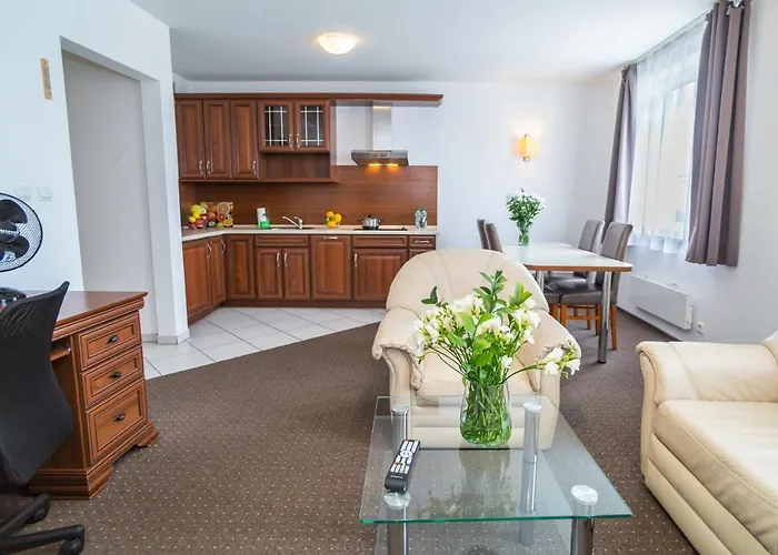 - Wilanow 3* ワルシャワ