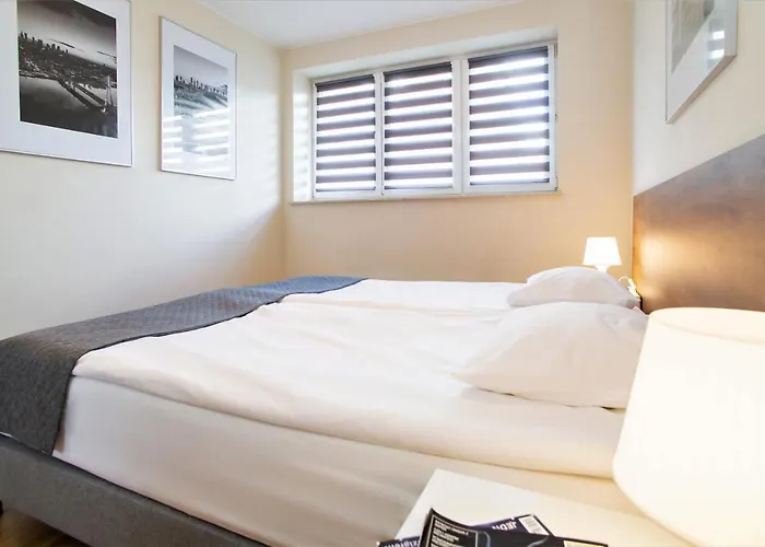 - Wilanow アパートホテル