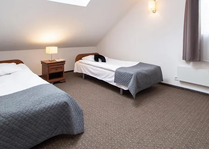 - Wilanow ワルシャワ