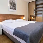 - Wilanow Aparthotel Warschau