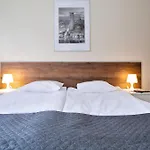 - Wilanow 3* Warschau